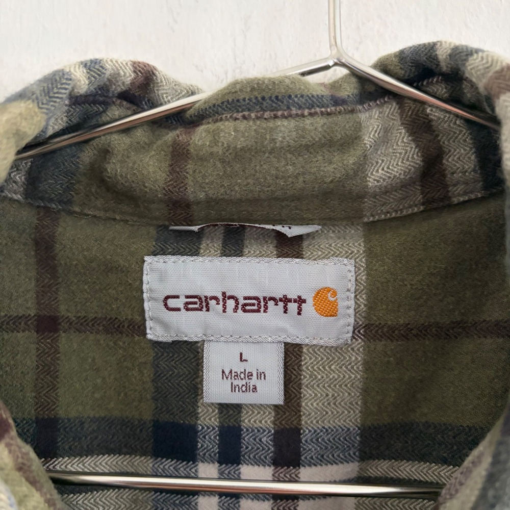 Carhartt Mens Large Green Plaid Flannel Button Down Work Shirt Distressed - Picture 4 of 7